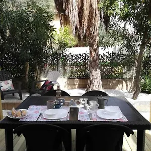 Corallo1 . With Private Garden Casa vacanze Olbia